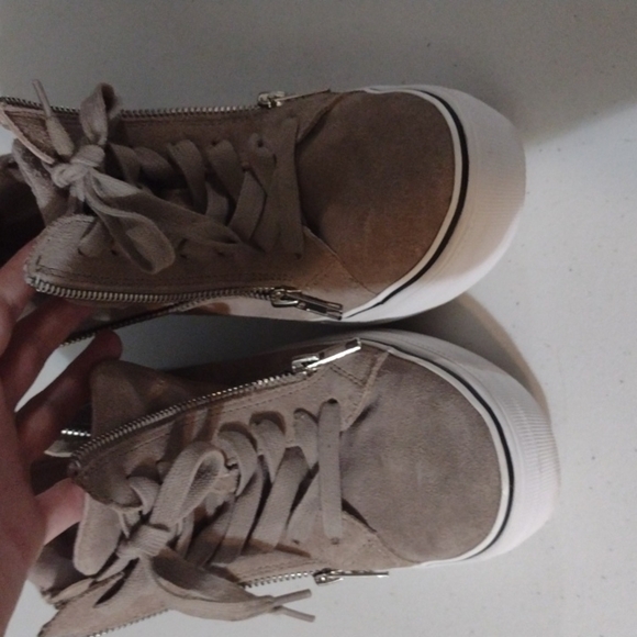 Steve Madden Gryphon sneaker size 7.5 - Picture 7 of 11
